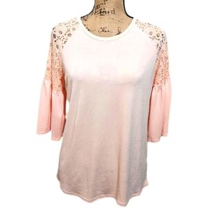 Adrianna Papell Pale Pink Lace Shoulder Blouse Size S